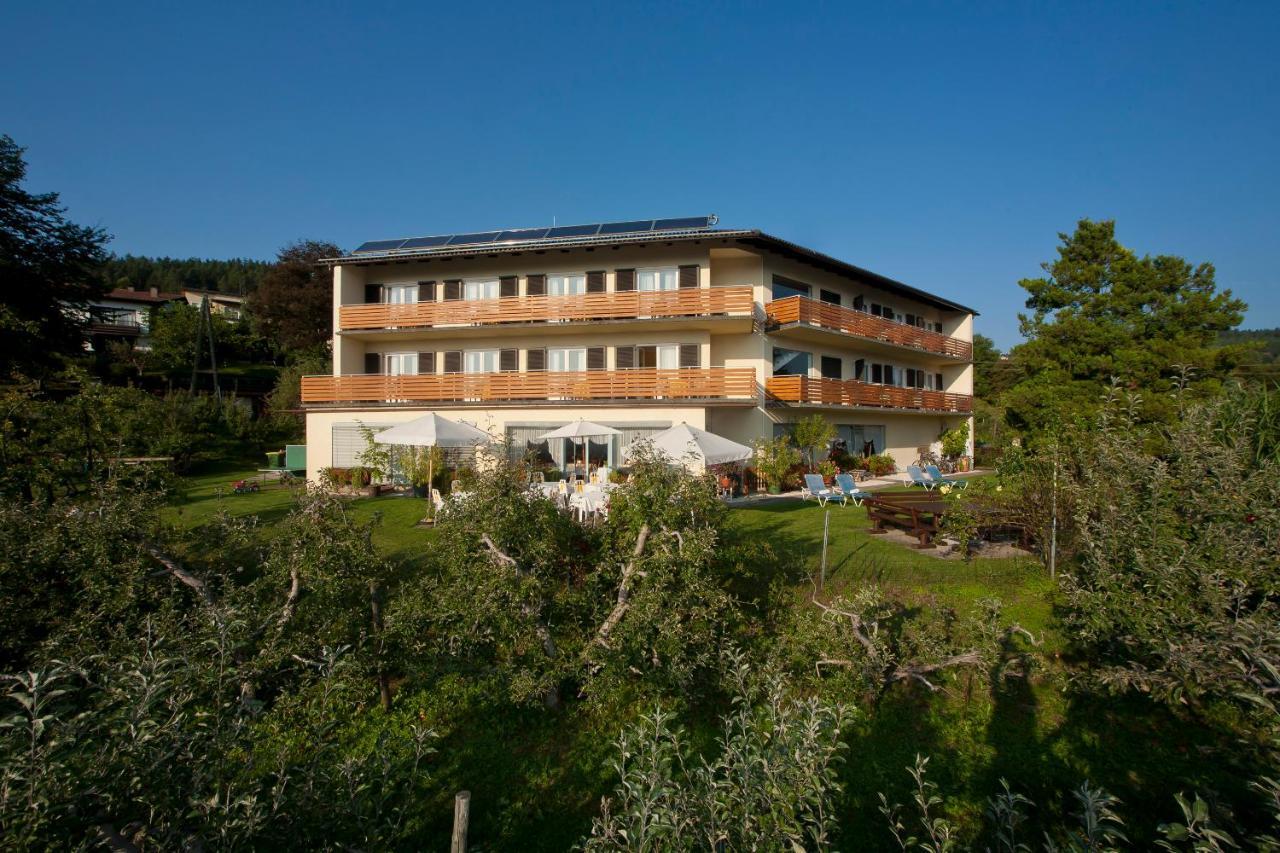 St. Oswalderhof Panzió Pörtschach am Wörthersee Kültér fotó